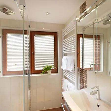 Oswald Apartament