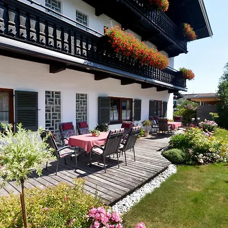 Haus Oswald Apartment *